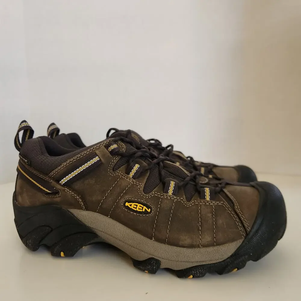 KEEN Men's Targhee 2 Low Height Waterproof Hiking Shoes, 8.5 US